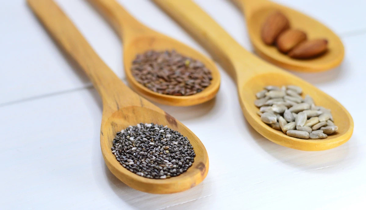 Descubre los sorprendentes beneficios de incorporar granola a tu desayuno diario 